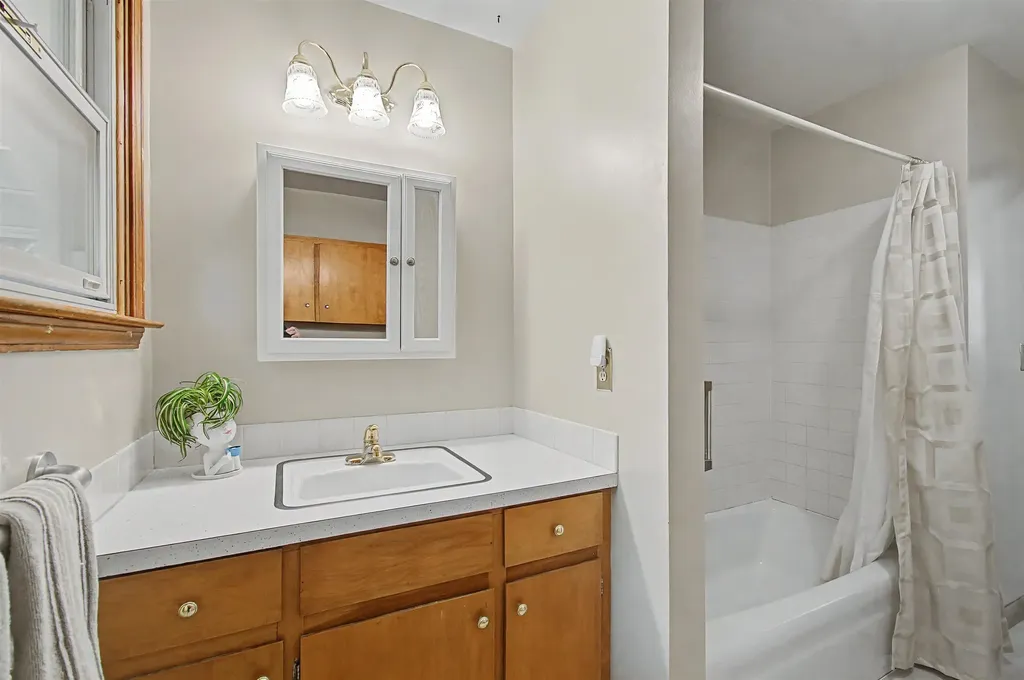 16 Colbert Street Essex Junction VT 05452