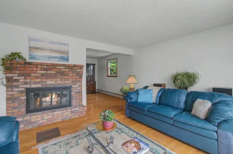 16 Colbert Street Essex Junction VT 05452