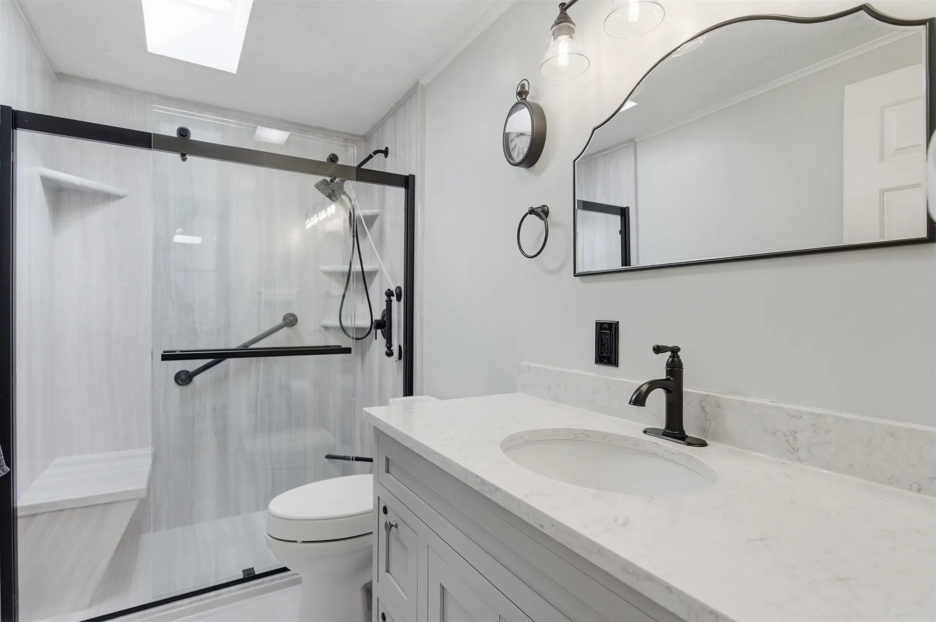 21 Lilac Court Raymond NH 03077