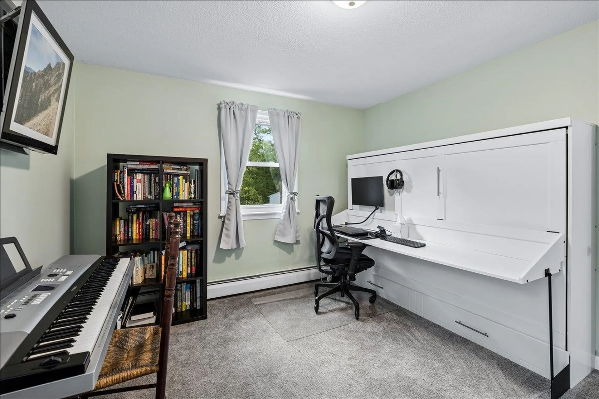 14 Maplewood Drive Londonderry NH 03053