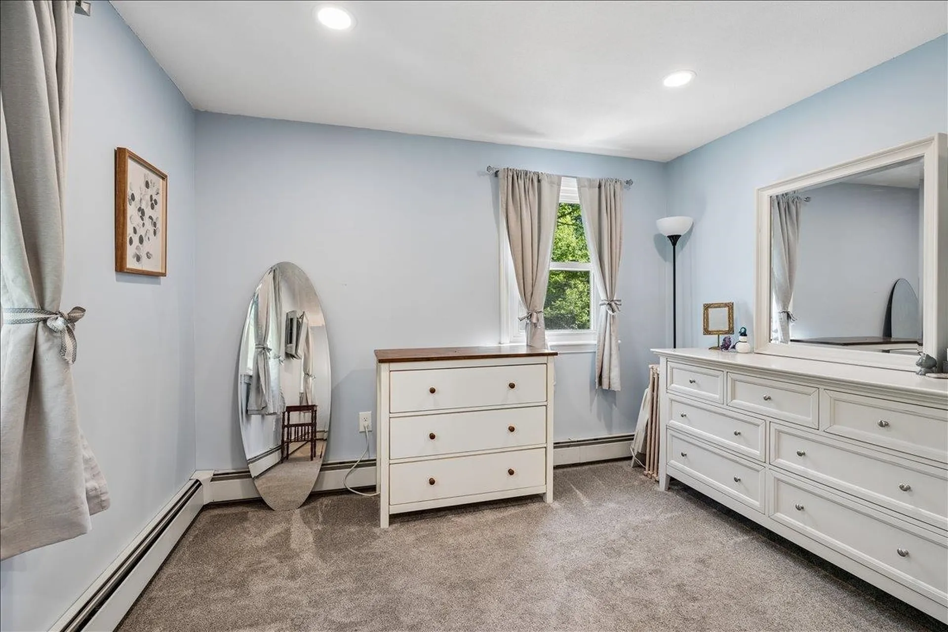 14 Maplewood Drive Londonderry NH 03053