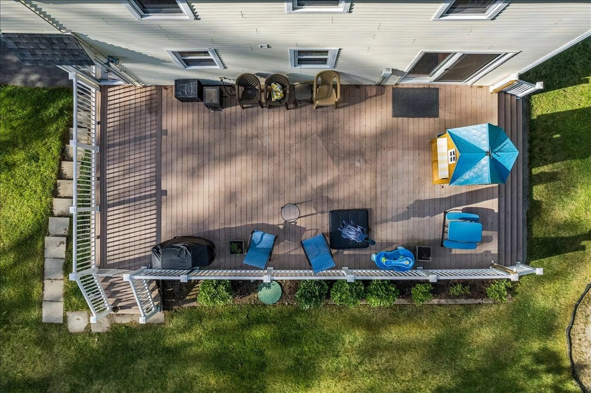 14 Maplewood Drive Londonderry NH 03053