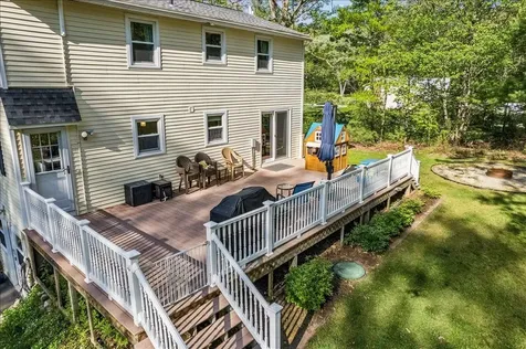 14 Maplewood Drive Londonderry NH 03053