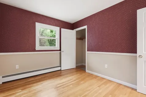 85 Whitney Avenue Manchester NH 03104