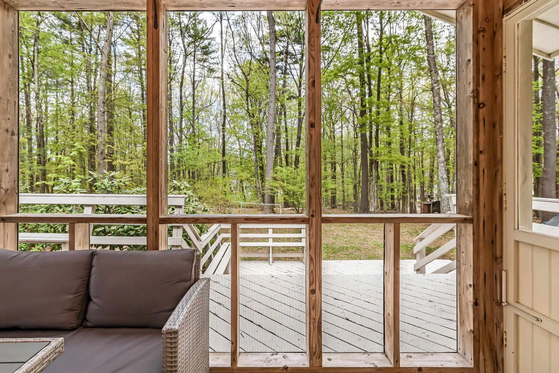 4 Cherokee Court Londonderry NH 03053