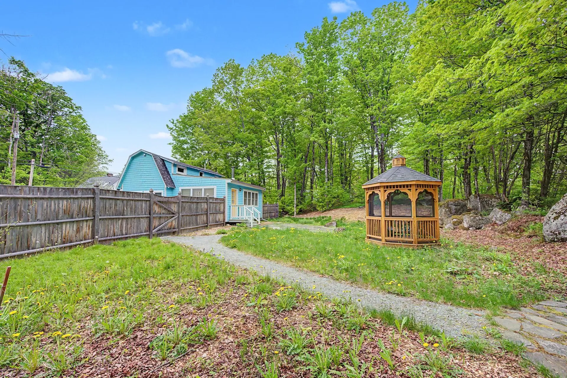 46 Wilmot Center Road New London NH 03257