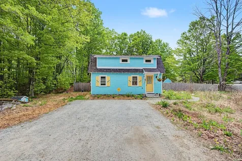 46 Wilmot Center Road New London NH 03257
