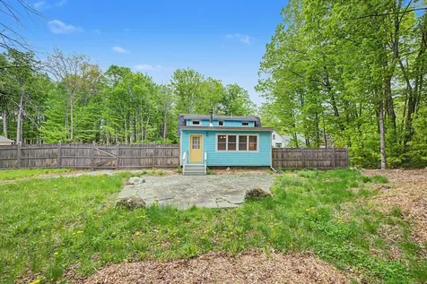 46 Wilmot Center Road New London NH 03257