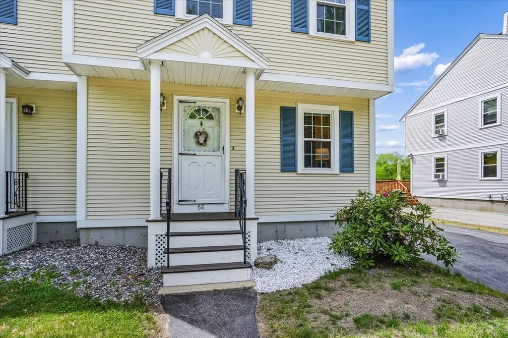 68 Emerald Street Manchester NH 03103
