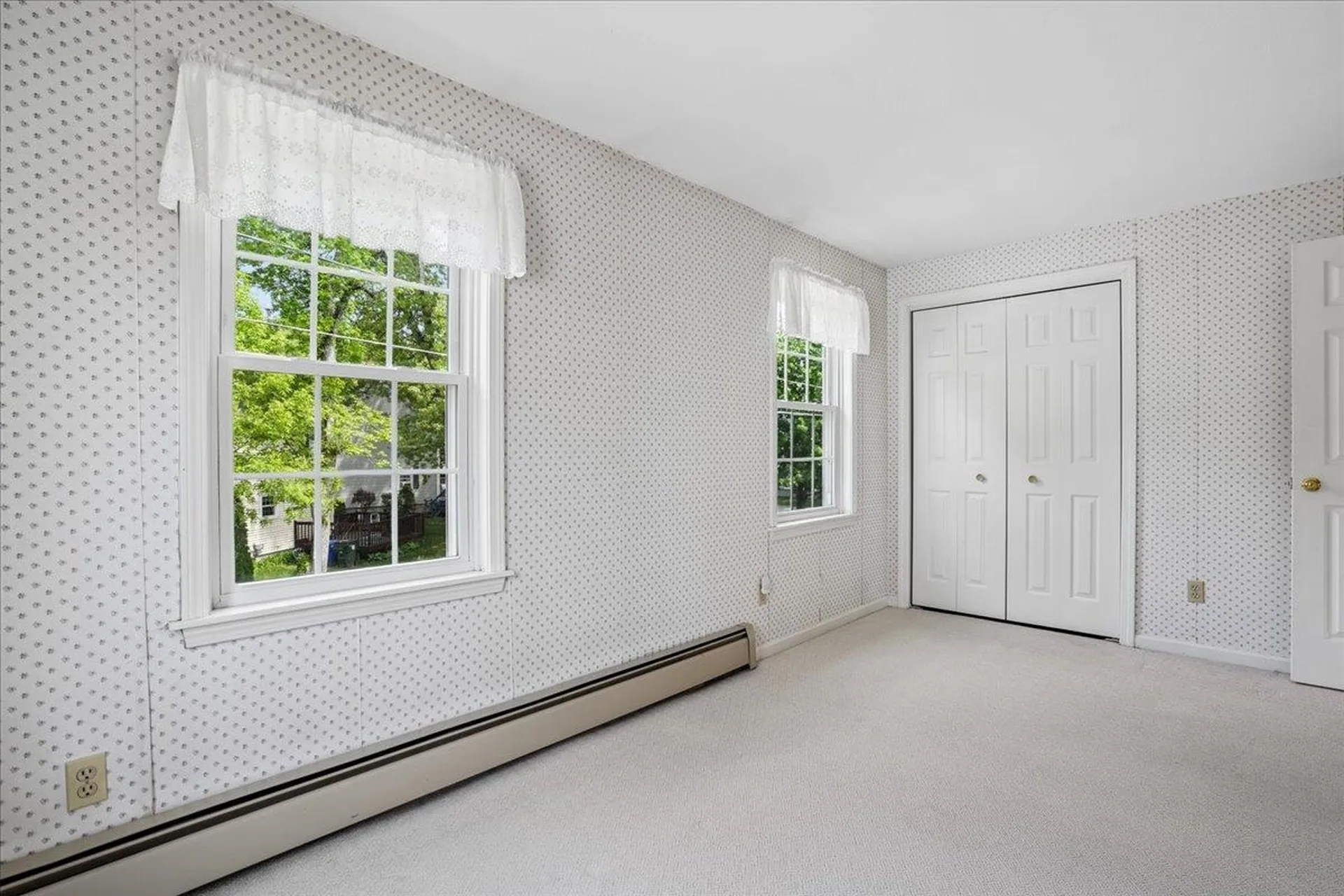 68 Emerald Street Manchester NH 03103