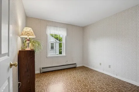 68 Emerald Street Manchester NH 03103