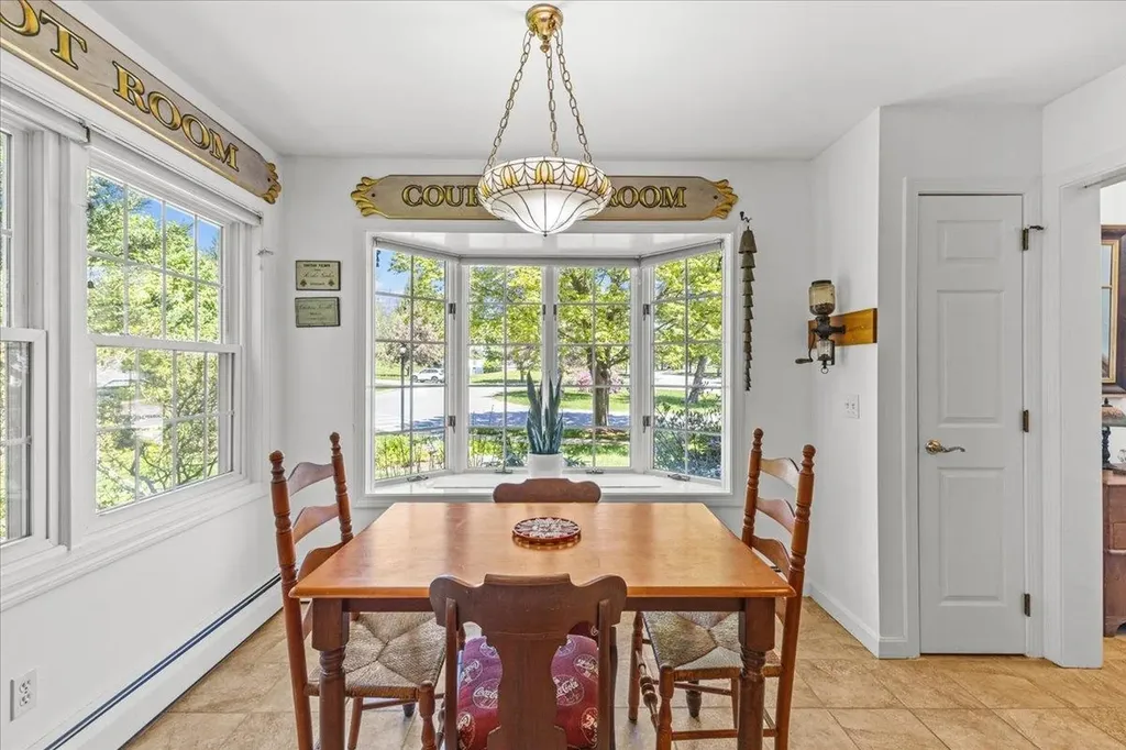 26 Peacham Lane Essex VT 05452