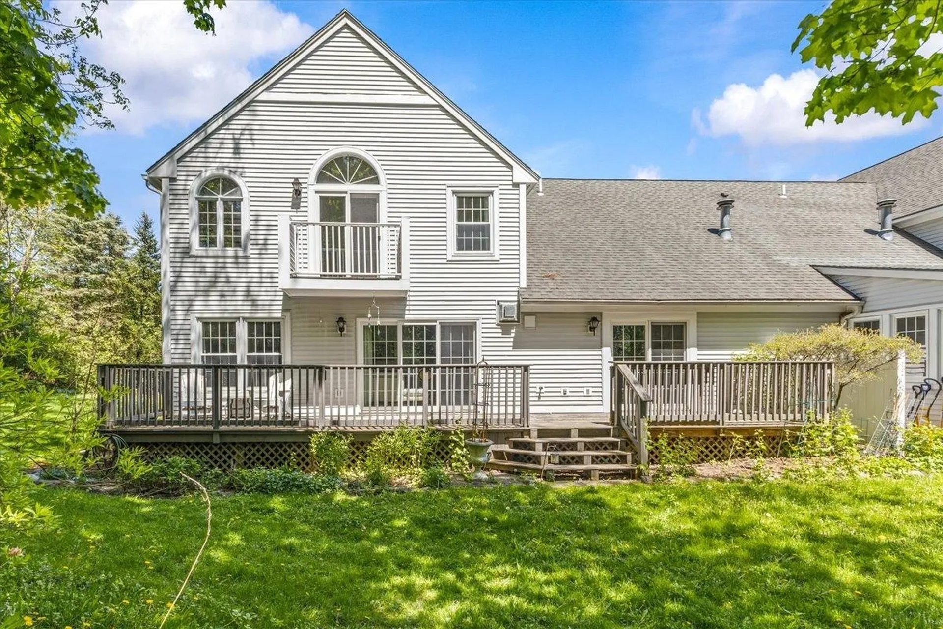 26 Peacham Lane Essex VT 05452