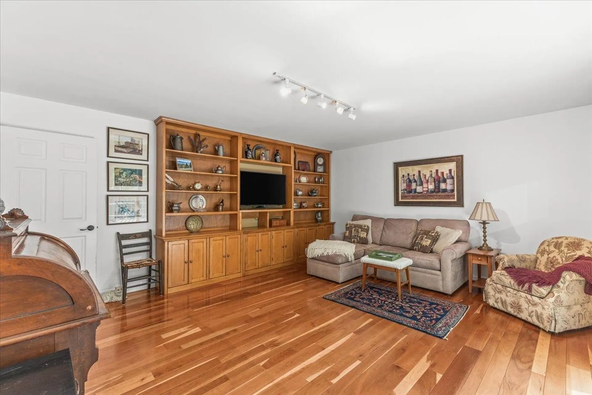 26 Peacham Lane Essex VT 05452