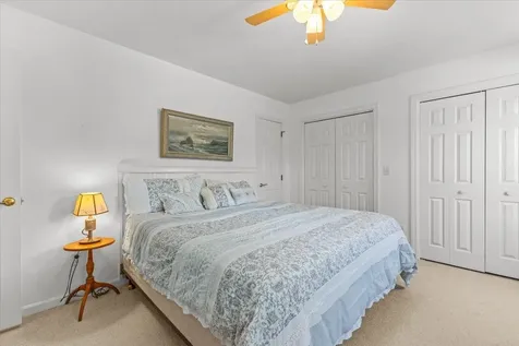 26 Peacham Lane Essex VT 05452