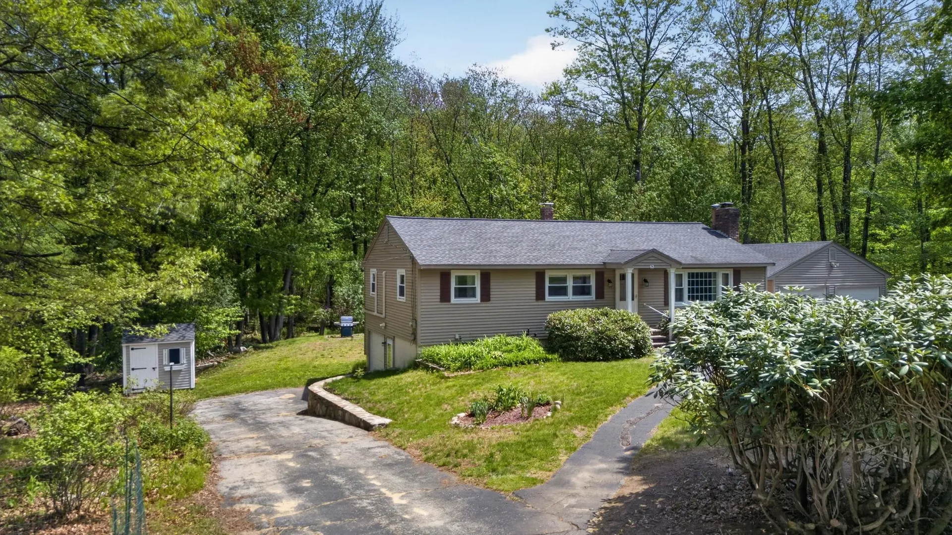 63 Walker Road Atkinson NH 03811