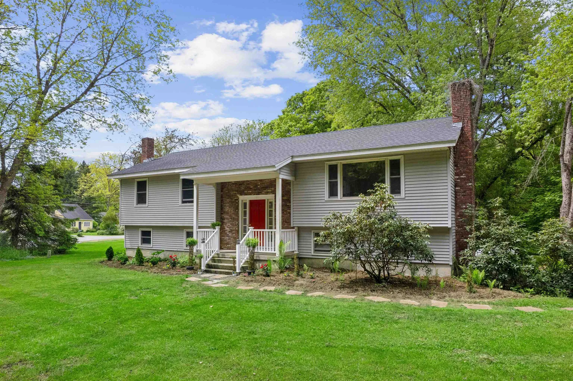 5 Granger Circle Hanover NH 03755