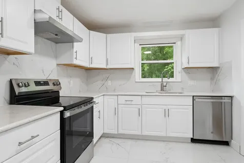 5 Granger Circle Hanover NH 03755