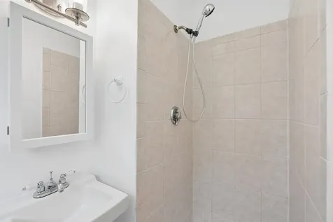 5 Granger Circle Hanover NH 03755