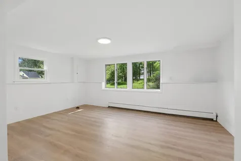 5 Granger Circle Hanover NH 03755