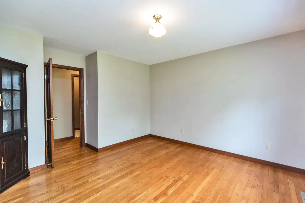 172 Boulder Drive Dublin NH 03444
