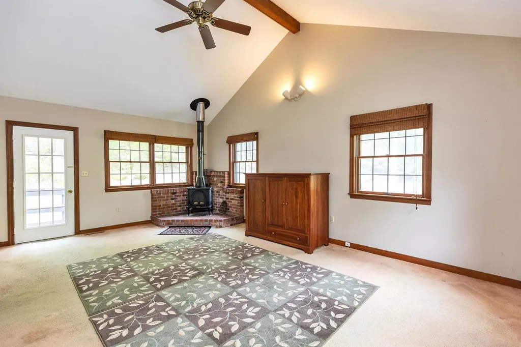 172 Boulder Drive Dublin NH 03444