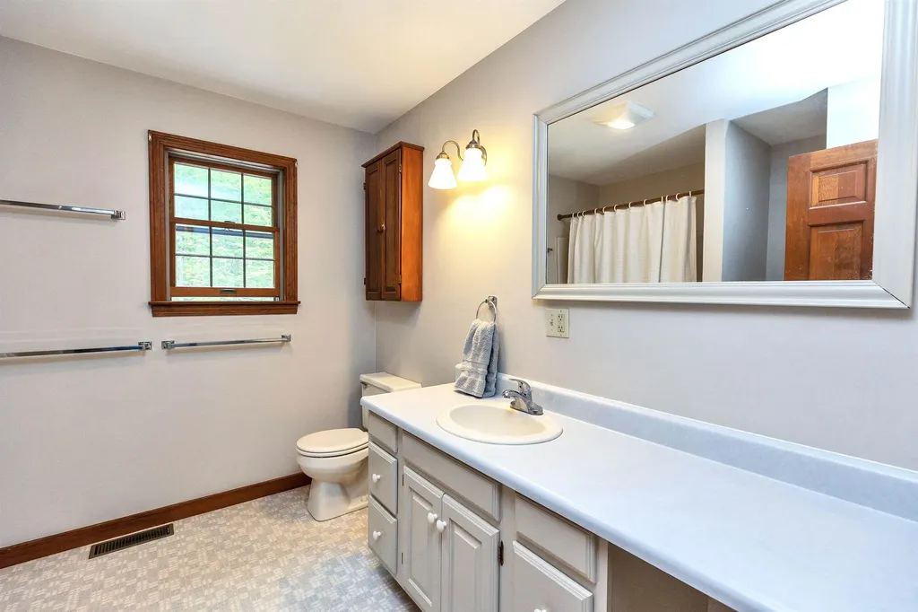 172 Boulder Drive Dublin NH 03444