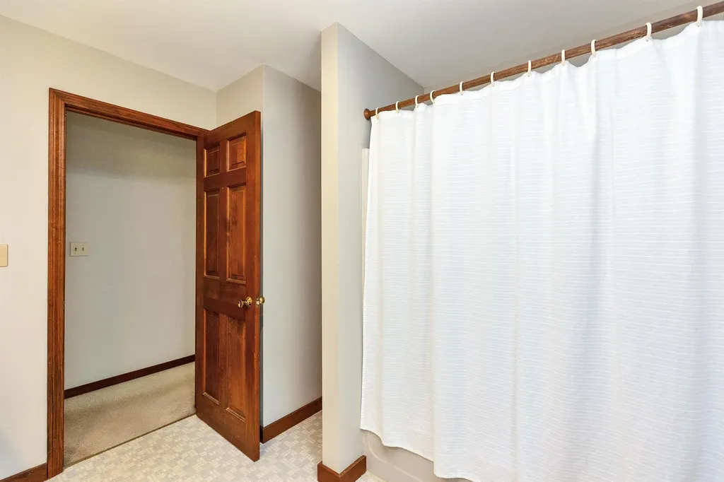 172 Boulder Drive Dublin NH 03444