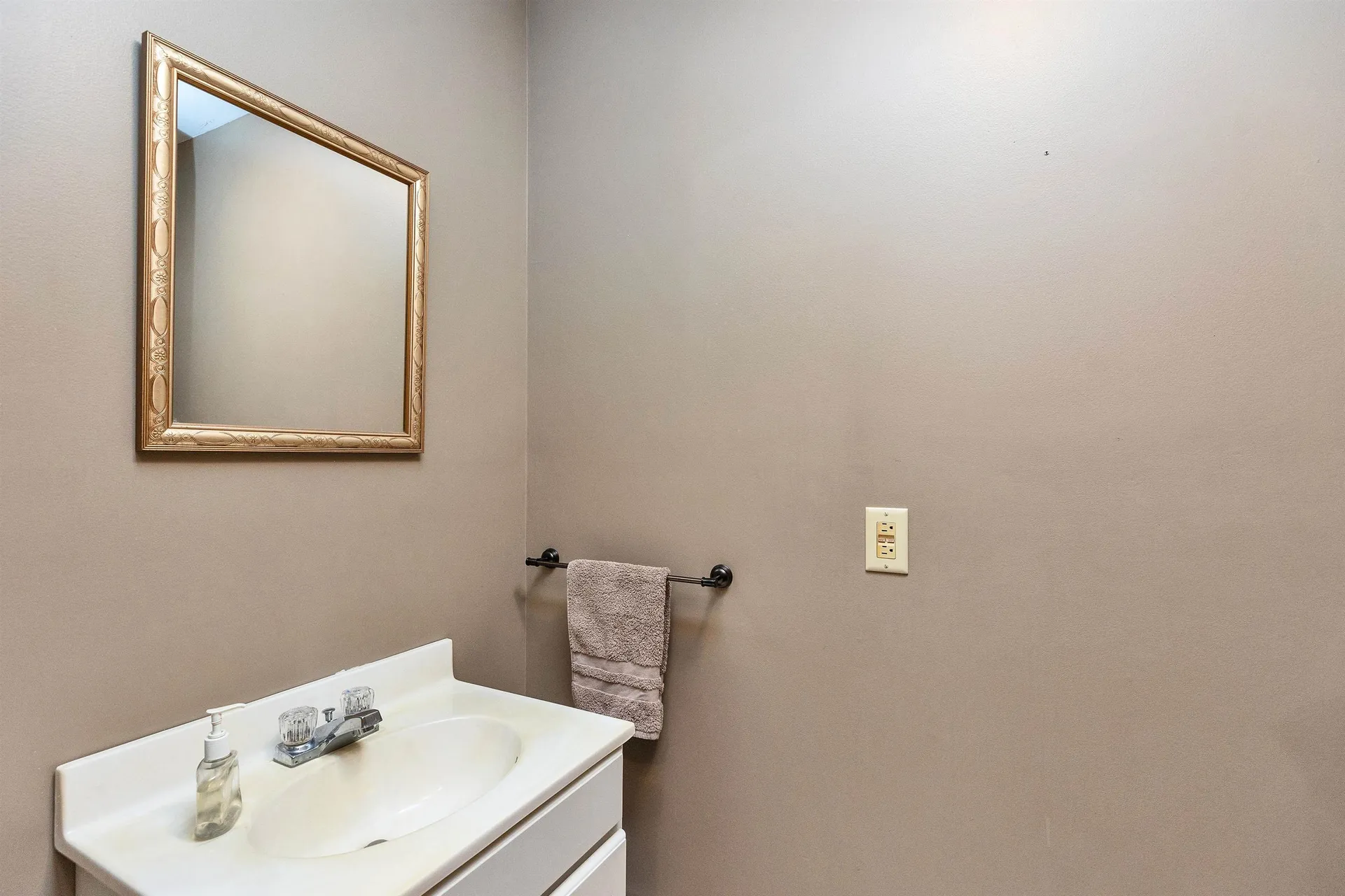 172 Boulder Drive Dublin NH 03444