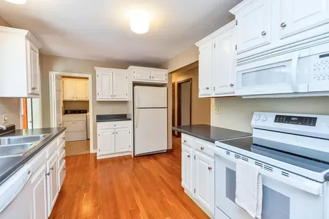 172 Boulder Drive Dublin NH 03444