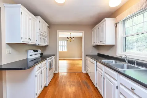 172 Boulder Drive Dublin NH 03444
