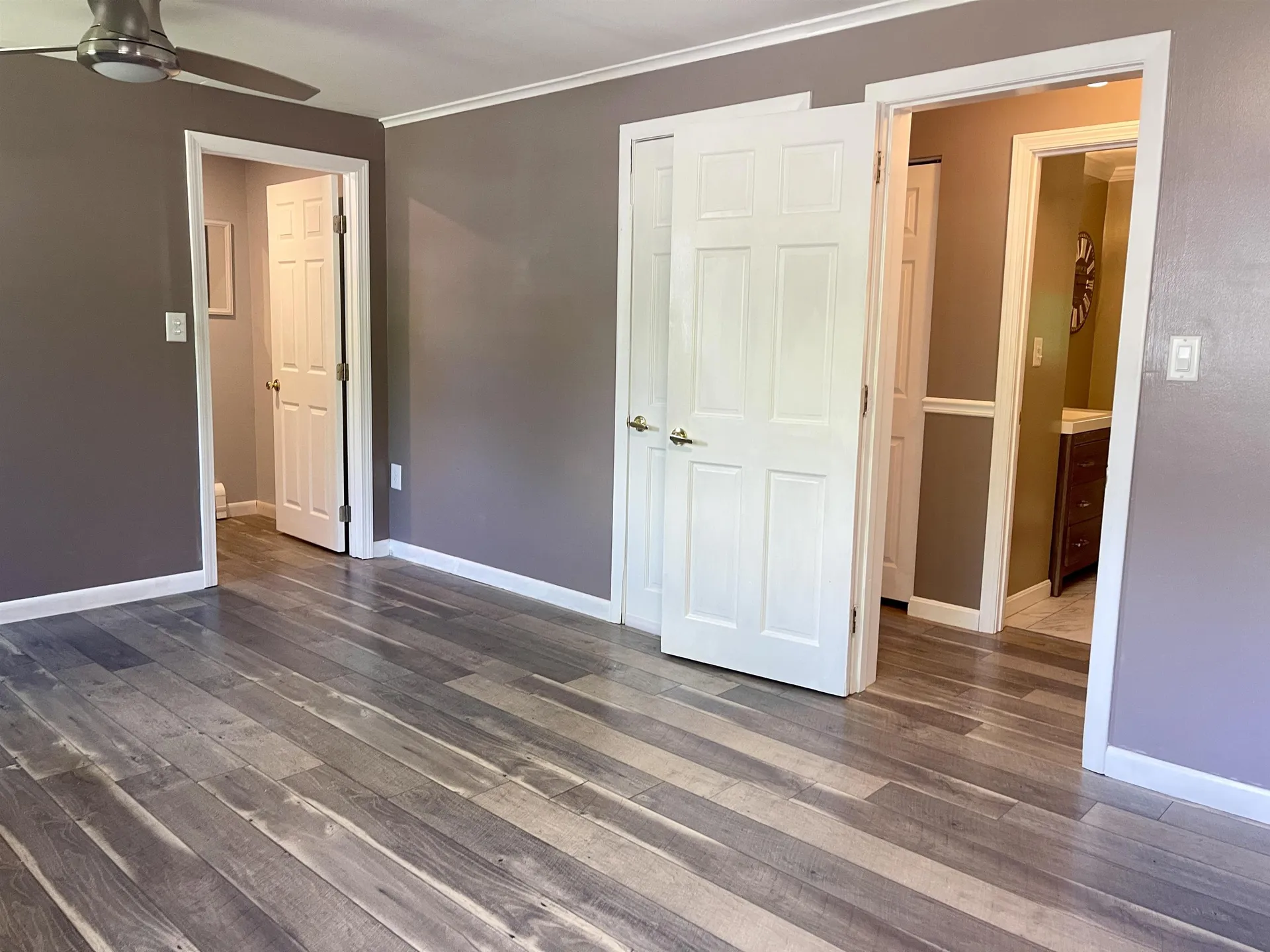 14 Charlton Circle Nashua NH 03060