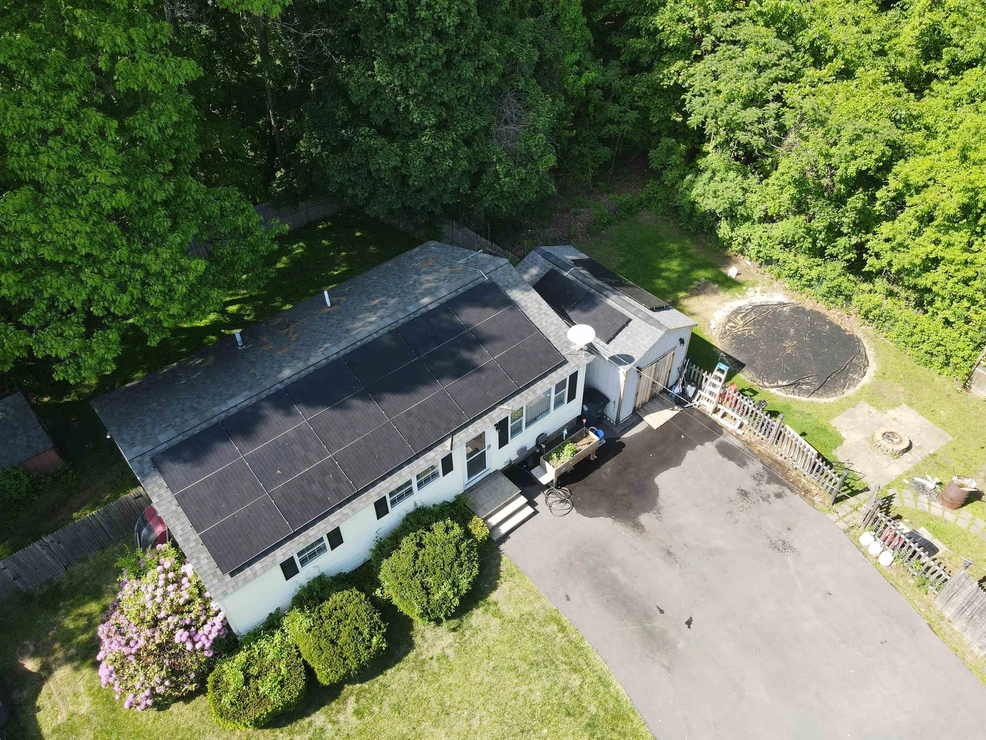 14 Charlton Circle Nashua NH 03060