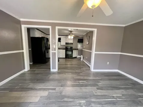 14 Charlton Circle Nashua NH 03060