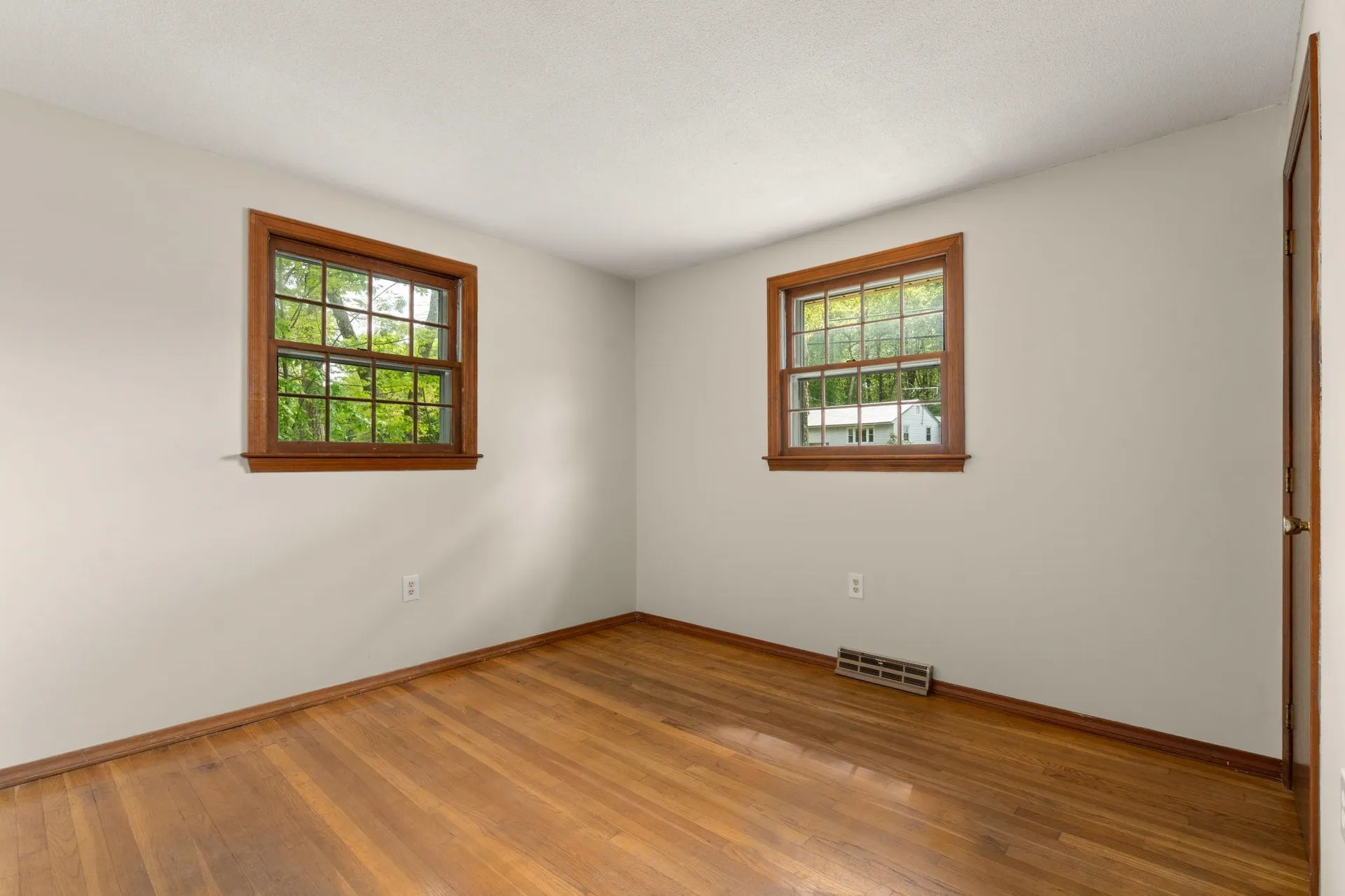 87 Belmont Drive Merrimack NH 03054