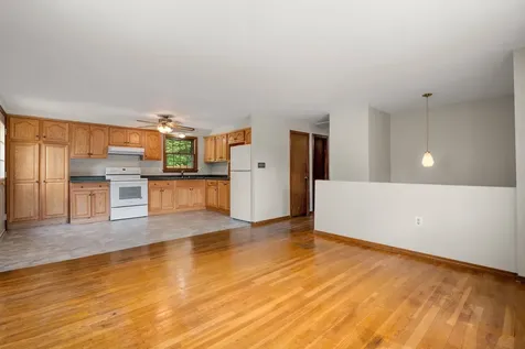 87 Belmont Drive Merrimack NH 03054