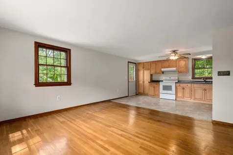 87 Belmont Drive Merrimack NH 03054