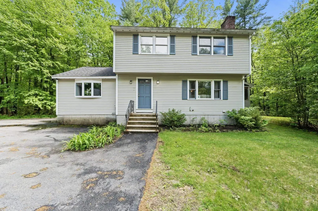 59 Amherst Drive Derry NH 03038
