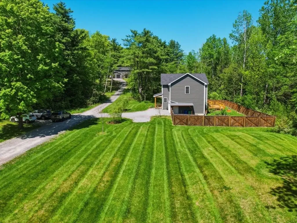 54 Bronson Lane Colchester VT 05446