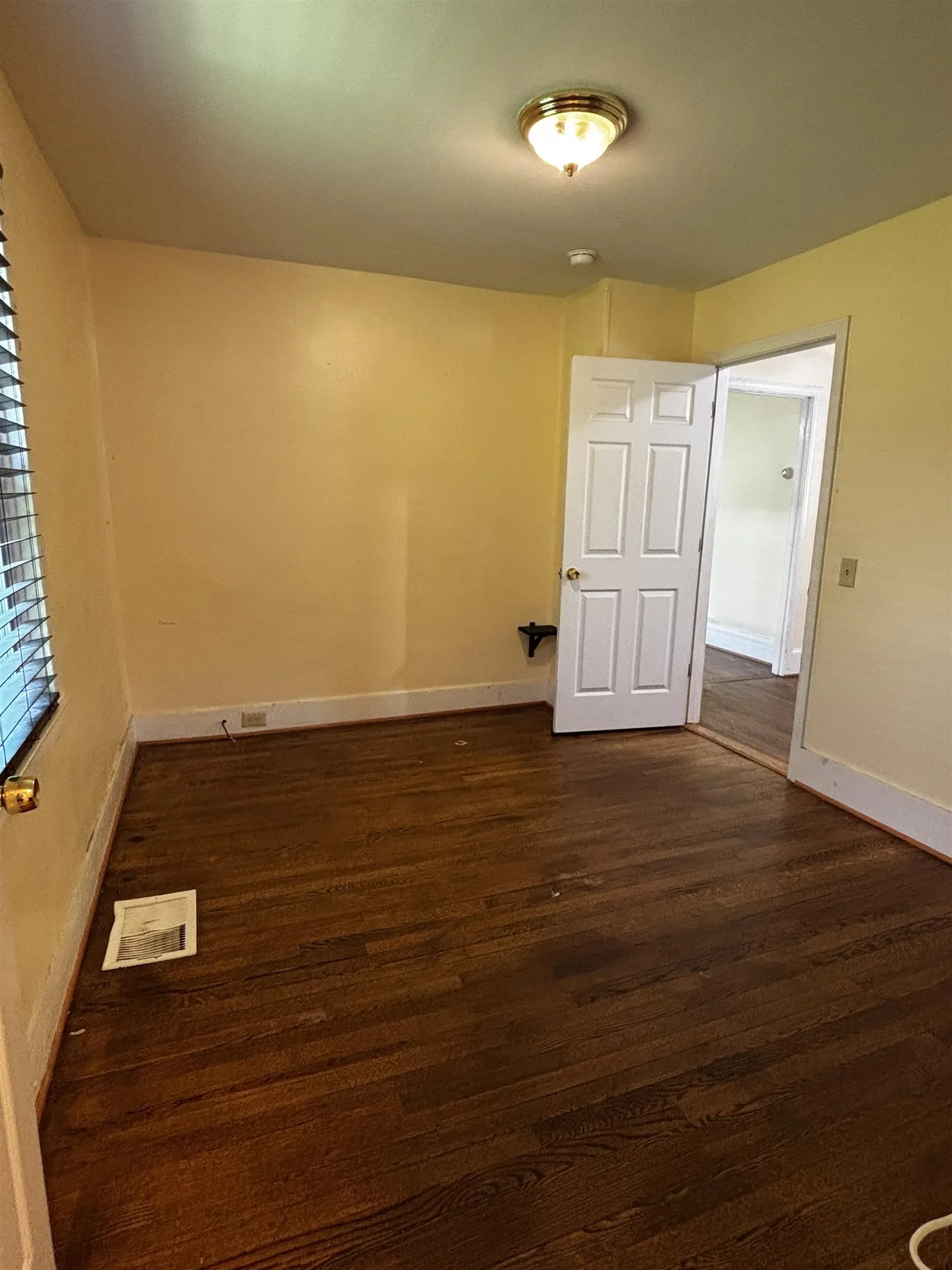 23 Ashuelot Street Winchester NH 03470