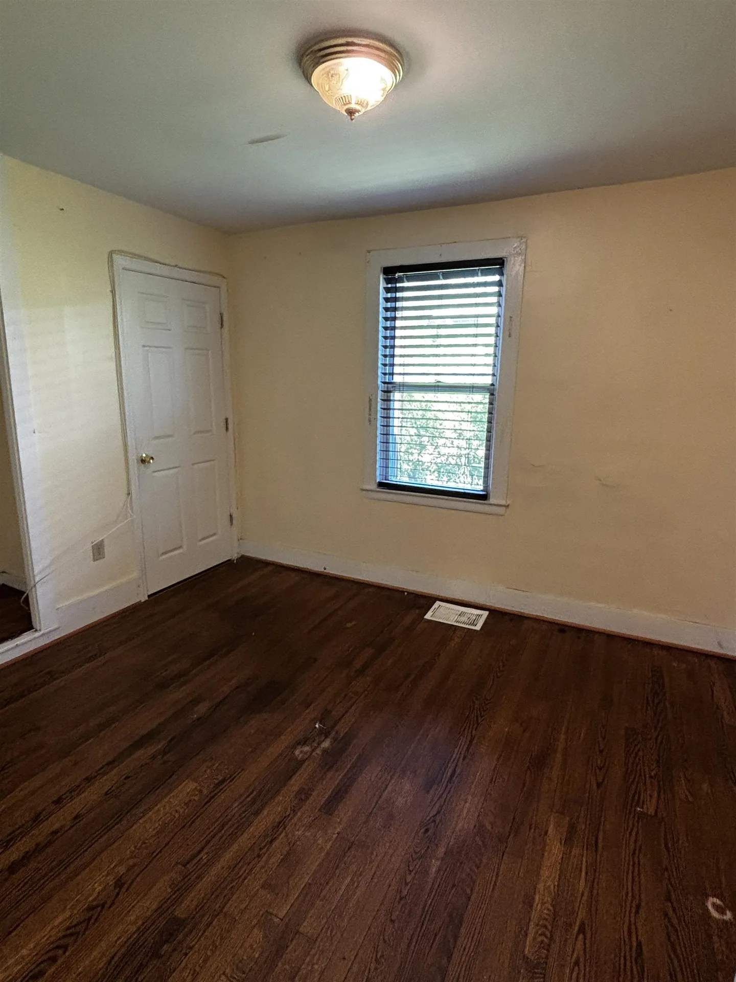 23 Ashuelot Street Winchester NH 03470
