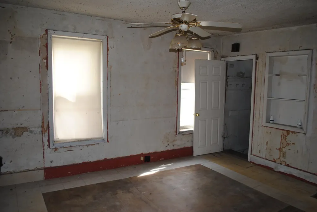 19 Pine Street Rochester NH 03867