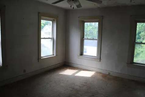 19 Pine Street Rochester NH 03867