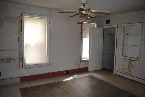 19 Pine Street Rochester NH 03867
