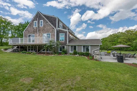 105 Chestnut Hill Road Amherst NH 03031