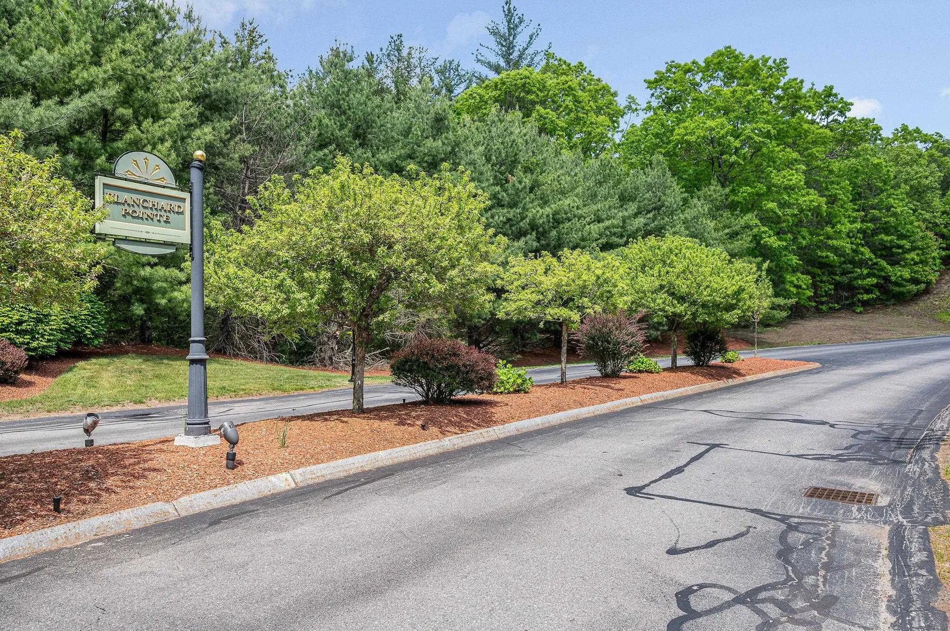 12 Dunstable Circle Merrimack NH 03054