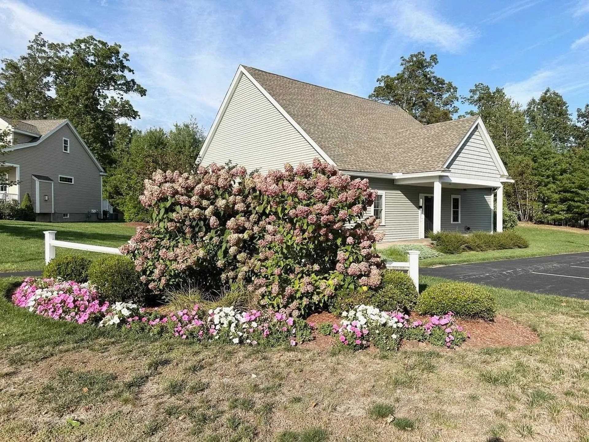 12 Dunstable Circle Merrimack NH 03054
