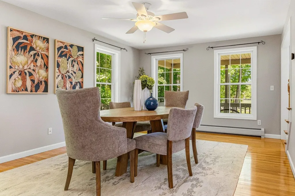 137 Ash Swamp Road Newmarket NH 03857