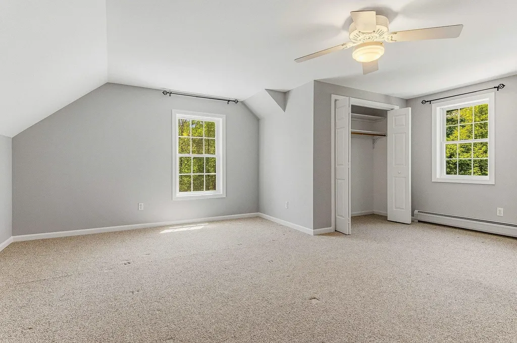 137 Ash Swamp Road Newmarket NH 03857