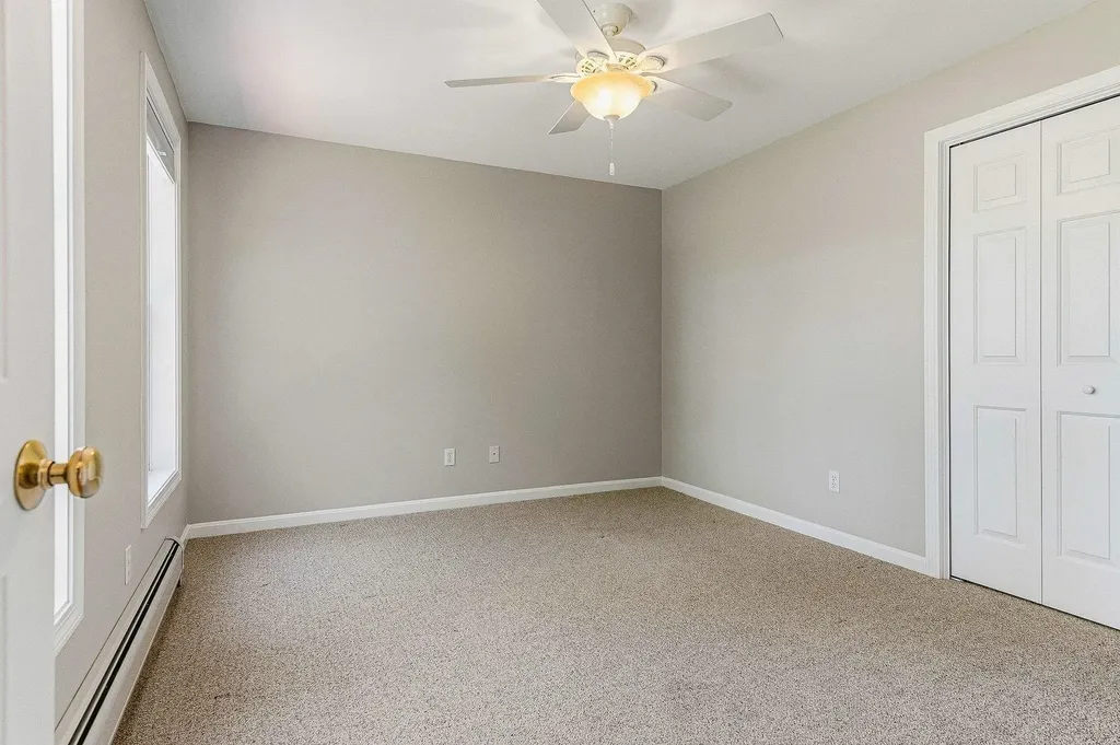 137 Ash Swamp Road Newmarket NH 03857